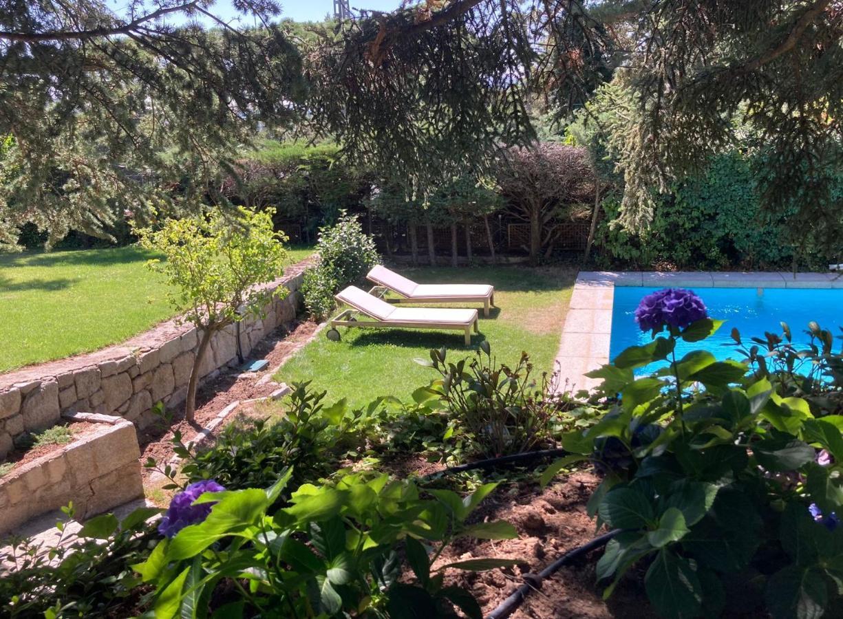 Los Cedros, Gran Chalet Con Piscina Y Apartamento En 纳瓦塞拉达 外观 照片